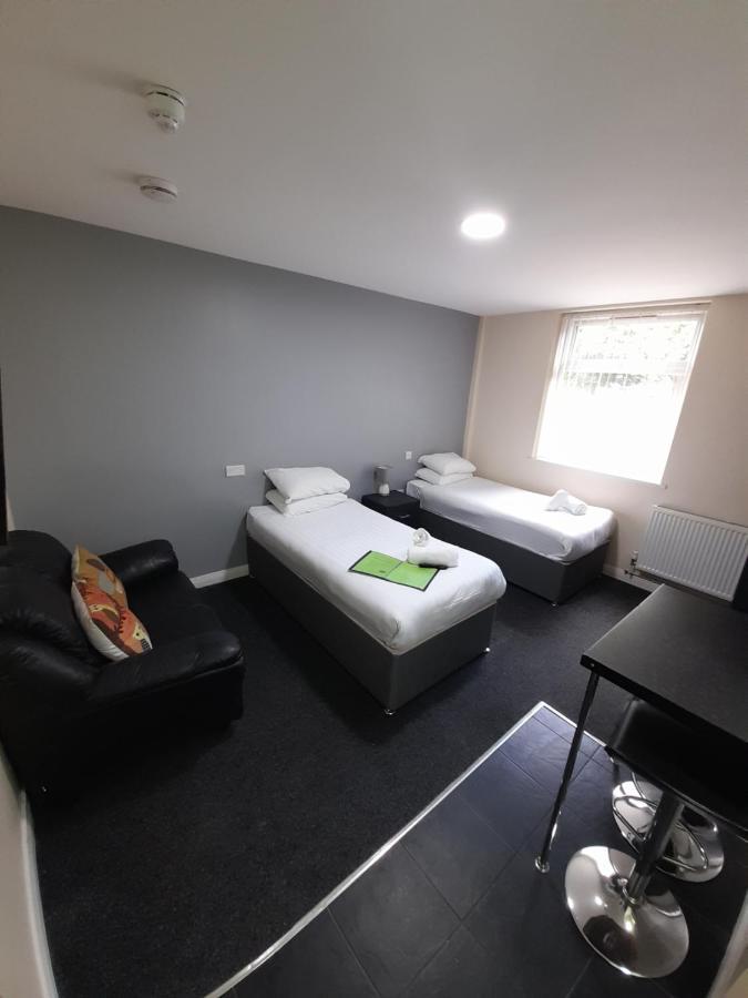 Lymedale Suites Studios & Aparthotel In Newcastle Under Lyme & Stoke 外观 照片