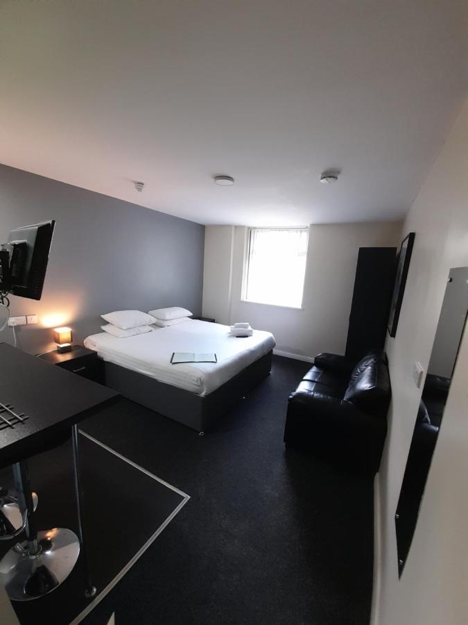 Lymedale Suites Studios & Aparthotel In Newcastle Under Lyme & Stoke 外观 照片