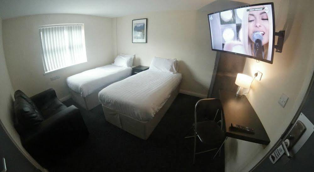 Lymedale Suites Studios & Aparthotel In Newcastle Under Lyme & Stoke 外观 照片